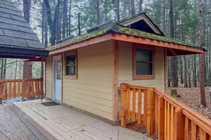 555 Arrowhead Dr, O'Brien, OR 97534 - Photo 9