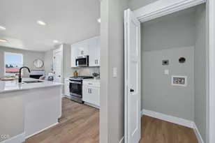 20520 NE Empire Ave, Bend, OR 97701 - Photo 23