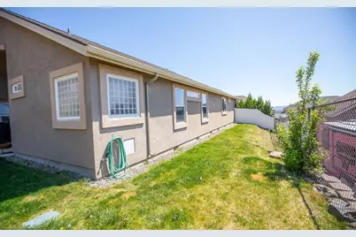 5521 Benchwood Avenue, Klamath Falls, OR 97603 - Photo 23