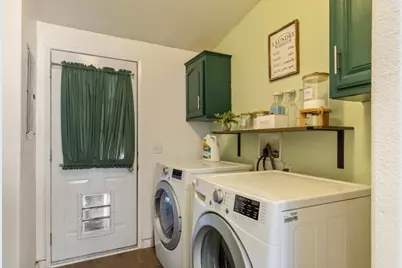 7257 Hilyard Avenue, Klamath Falls, OR 97603 - Photo 35
