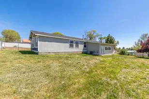 7257 Hilyard Ave, Klamath Falls, OR 97603 - Photo 39