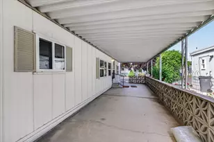 2252 Table Rock Rd, Medford, OR 97501 - Photo 15