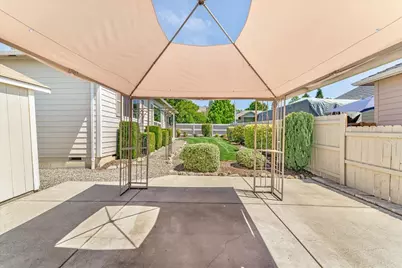 103 Greenmoor Drive, Eagle Point, OR 97524 - Photo 33