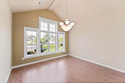 103 Greenmoor Drive, Eagle Point, OR 97524 - Photo 27