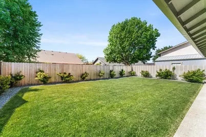 2953 Naples Drive, Grants Pass, OR 97527 - Photo 25