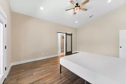 2953 Naples Drive, Grants Pass, OR 97527 - Photo 15