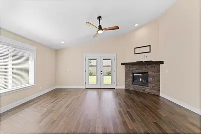2953 Naples Drive, Grants Pass, OR 97527 - Photo 11