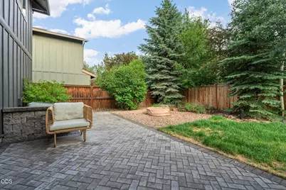 21163 Clairaway Avenue, Bend, OR 97702 - Photo 21