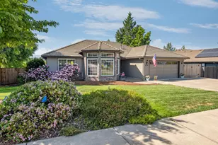 2928 Flint Ridge Ave, Medford, OR 97504 - Photo 33