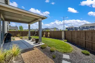 60933 SE Sydney Harbor Ct, Bend, OR 97702 - Photo 39