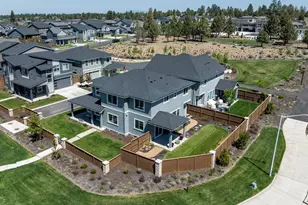 60933 SE Sydney Harbor Ct, Bend, OR 97702 - Photo 43