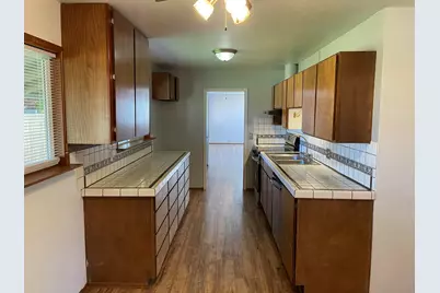 2216 Piazza Drive, Medford, OR 97501 - Photo 7