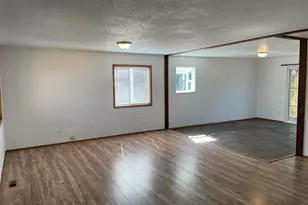 2216 Piazza Dr, Medford, OR 97501 - Photo 5