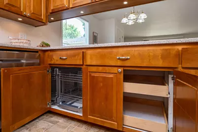 3103 Cody Street, Medford, OR 97504 - Photo 9