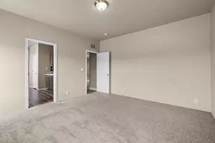 4317 S E Tillamook Loop, Prineville, OR 97754 - Photo 17
