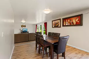 2642 Hawaiian Ave, Medford, OR 97504 - Photo 13