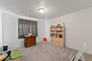 [Address not provided], Grants Pass, OR 97527 - Photo 9