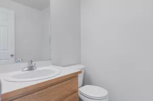 [Address not provided], Grants Pass, OR 97527 - Photo 19