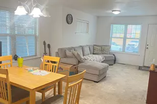 450 Midway Rd, Medford, OR 97501 - Photo 13