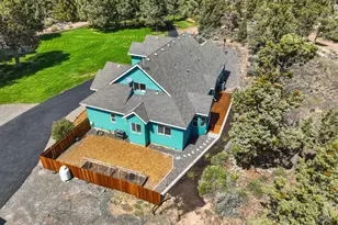 21821 Butler Market, Bend, OR 97701 - Photo 17
