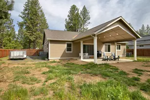 19525 River Woods Dr, Bend, OR 97702 - Photo 19