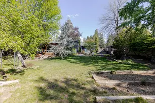 20570 Whitehaven Ln, Bend, OR 97702 - Photo 49