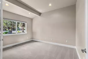 2462 Osprey Dr, Redmond, OR 97756 - Photo 7