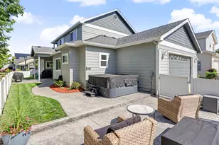 1043 Sandoz St, Central Point, OR 97502 - Photo 27