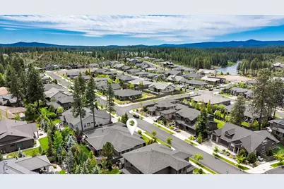 60886 SW Headwaters Loop, Bend, OR 97702 - Photo 61