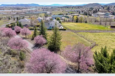 0 Devonridge Drive #1201, Klamath Falls, OR 97601 - Photo 9