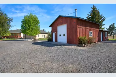 12913 S W Lark Meadow Lane, Powell Butte, OR 97753 - Photo 21