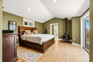 8351 Dead Indian Memorial Rd, Ashland, OR 97520 - Photo 23