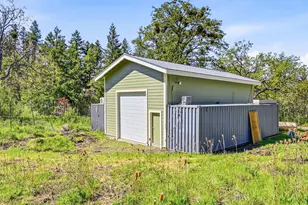 8351 Dead Indian Memorial Rd, Ashland, OR 97520 - Photo 41