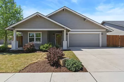 1717 NE 3rd Court, Redmond, OR 97756 - Photo 3