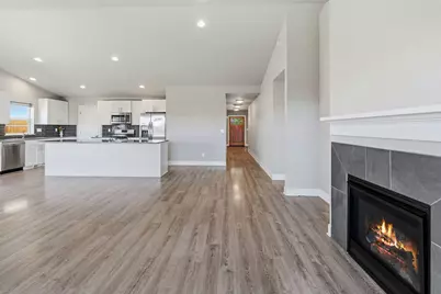 1717 NE 3rd Court, Redmond, OR 97756 - Photo 35