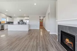 1717 NE 3rd Ct, Redmond, OR 97756 - Photo 35