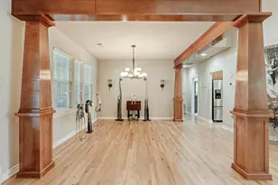 128 Oak Point Dr, Eagle Point, OR 97524 - Photo 9