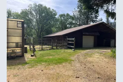 6900 Crowfoot Road, Trail, OR 97541 - Photo 23