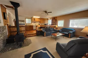 51998 Noble Fir, La Pine, OR 97739 - Photo 9