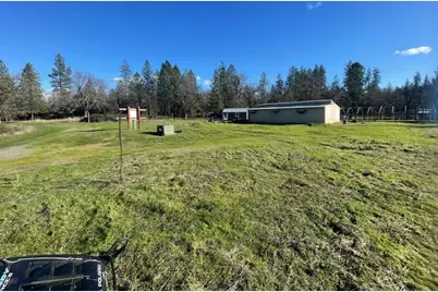 600 Hartsfield Lane, Grants Pass, OR 97526 - Photo 21