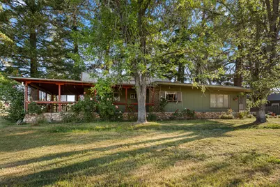 3520 Redwood, Grants Pass, OR 97527 - Photo 1