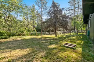 1033 Plumtree Ln, Grants Pass, OR 97526 - Photo 29