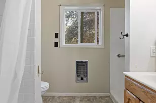 1033 Plumtree Ln, Grants Pass, OR 97526 - Photo 25