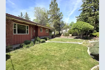 176 SE Hillcrest Street, Madras, OR 97741 - Photo 3