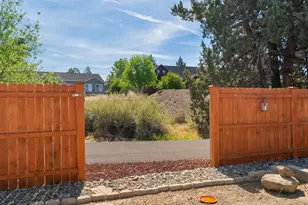 4176 SW 34th St, Redmond, OR 97756 - Photo 15