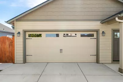4176 SW 34th Street, Redmond, OR 97756 - Photo 3