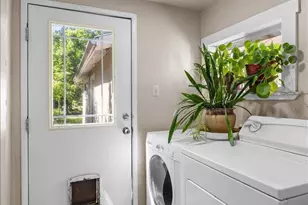 6589 Rogue River Hwy, Grants Pass, OR 97527 - Photo 15