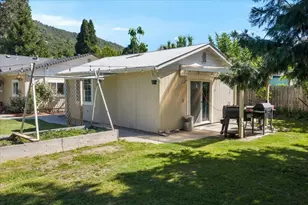 6589 Rogue River Hwy, Grants Pass, OR 97527 - Photo 29
