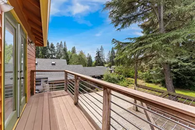 1432 NW Lawnridge Avenue, Grants Pass, OR 97526 - Photo 23