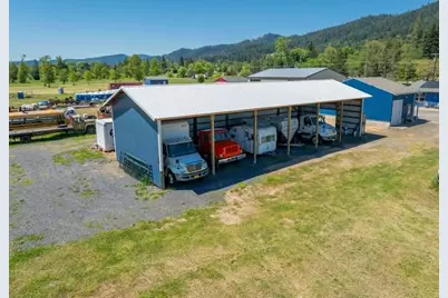 215 Lawson Lane, Winston, OR 97496 - Photo 25